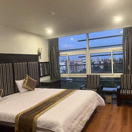 Luxury Hotel 2 Hp- By Bay Luxury ไฮฟอง ภายนอก รูปภาพ